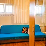 Comfortable - Place Split