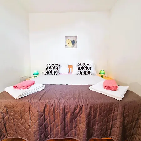 Comfortable Rooms - City Place Apartment Split